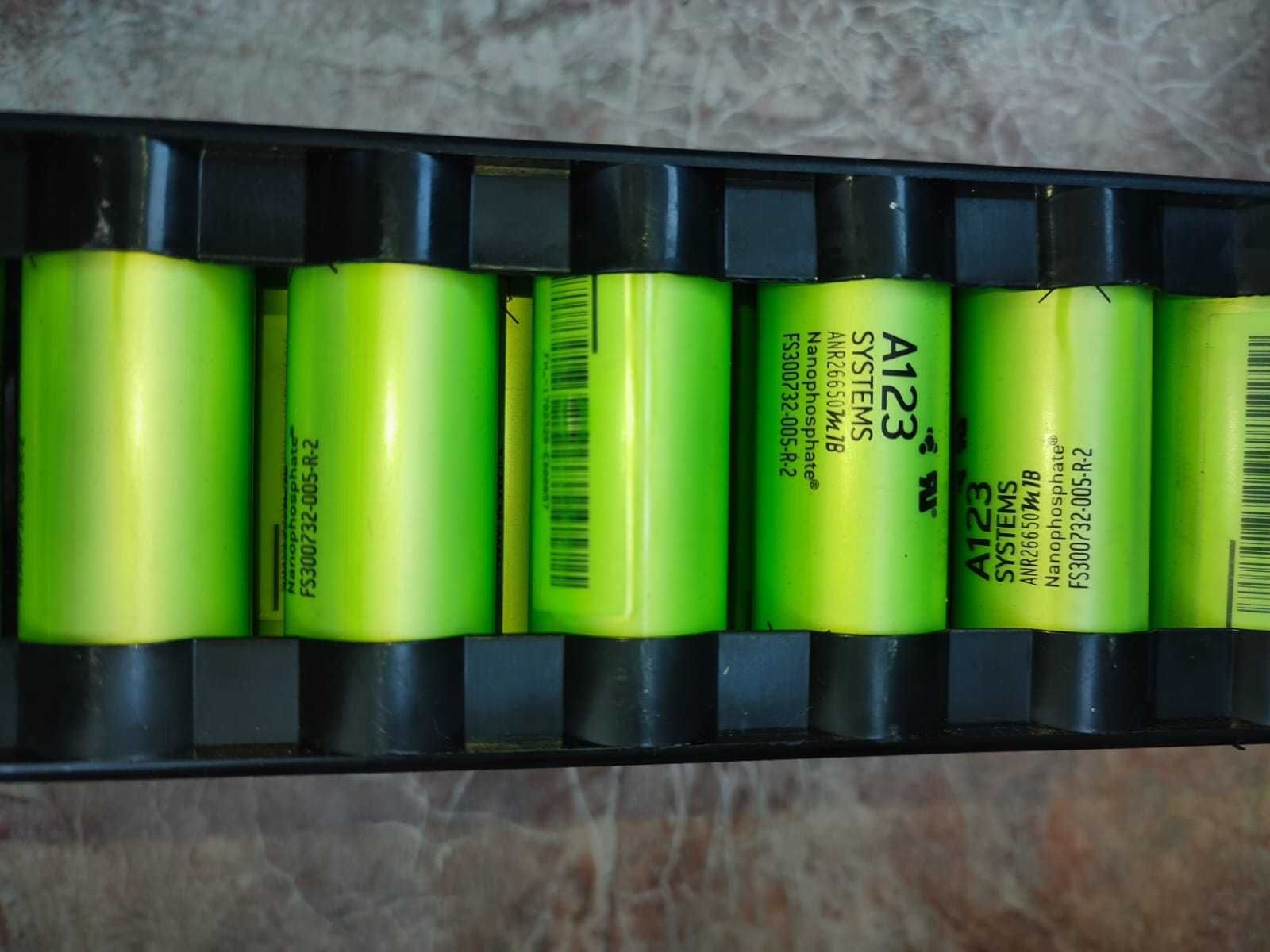 Акумулятор LiFePo4 12 В 20Аг (4S8P), A123 Systems, 32 шт комiрок 26650