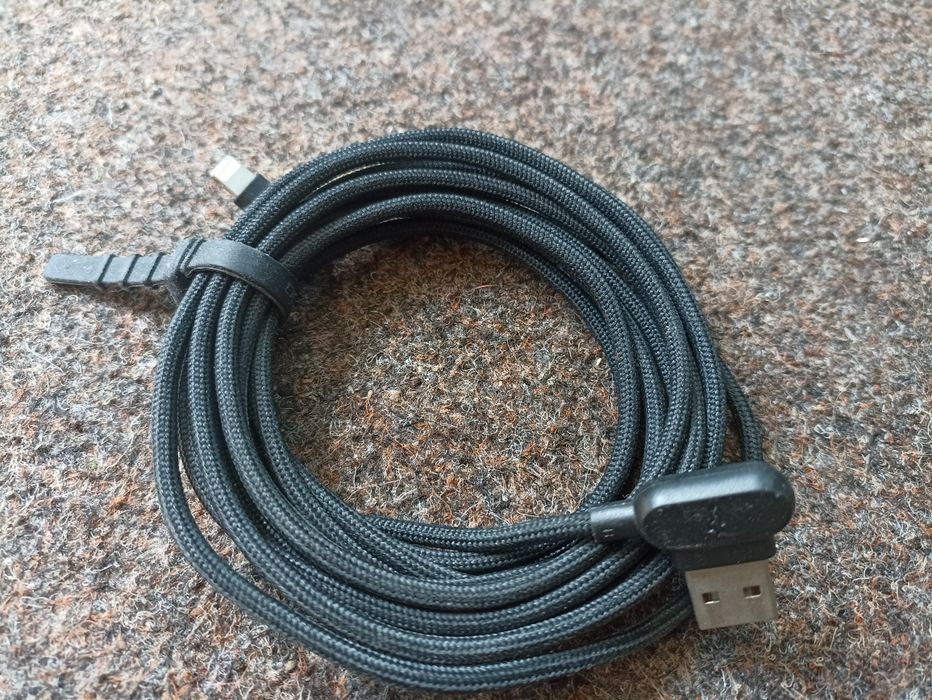 USB зарядки для айфона.