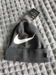 Шапка Nike,сірого кольору