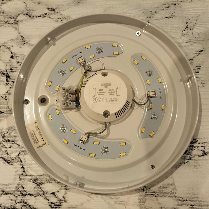 Plafon znanej firmy Struhm.