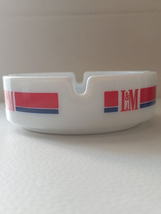 Popielniczka L&M