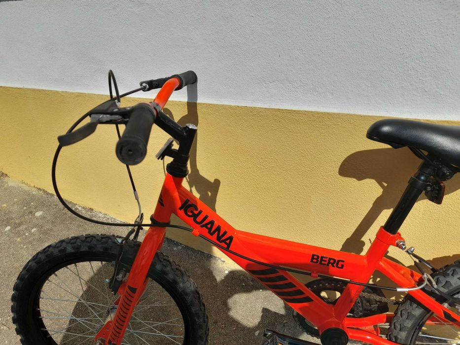 Bicicleta Roda 18 (6-8 anos)