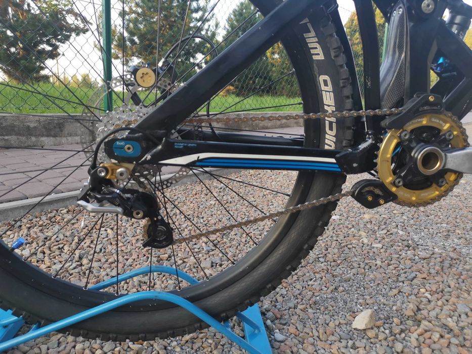 Mondraker Summum Pro Team 2012 | RS, Fox, E13, HOPE, Formula, SAINT