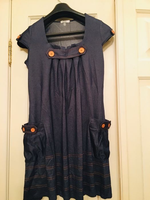 Летнее женское платье ( сарафан)