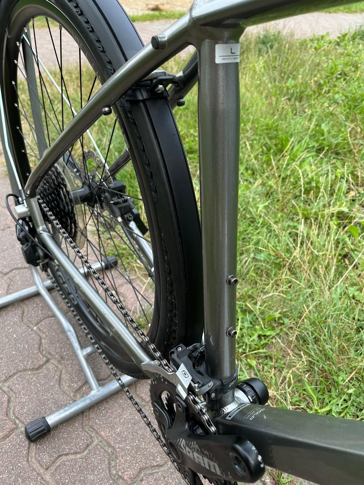 Rower crossowy/trekkingowy Trek Dual Sport 4 Okazja możliwa wysyłka