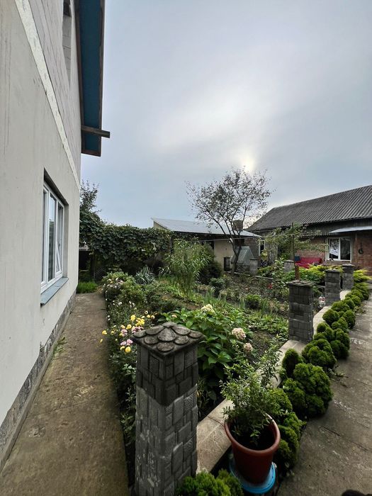 Продаж Будинку Судова Вишня