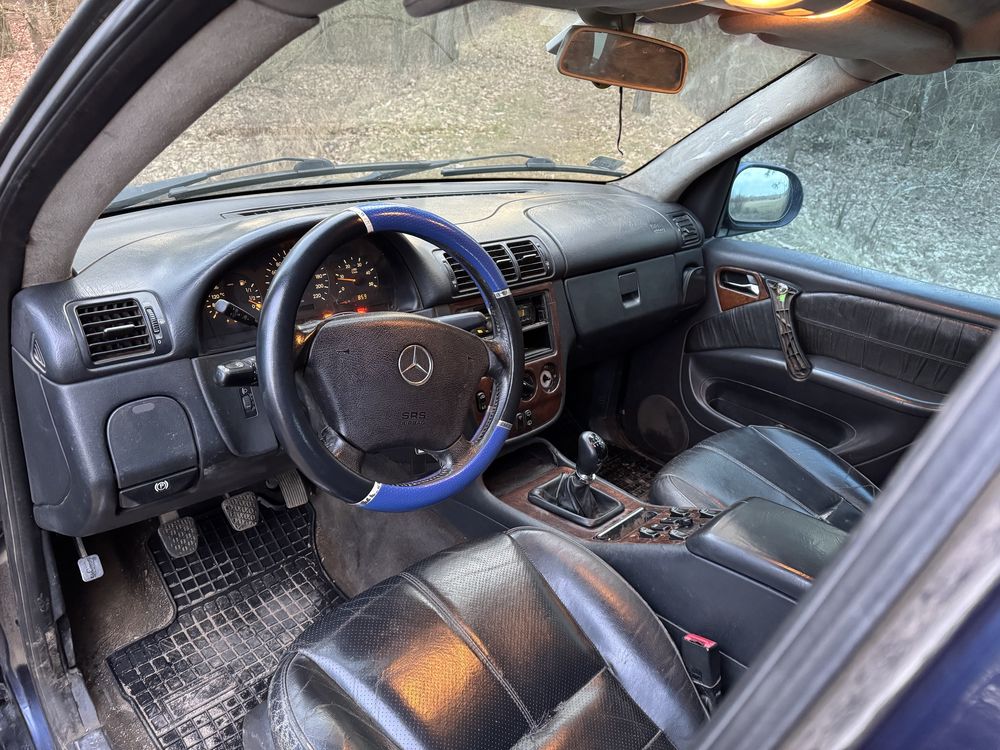 Mercedes ML 2.7 cdi manual