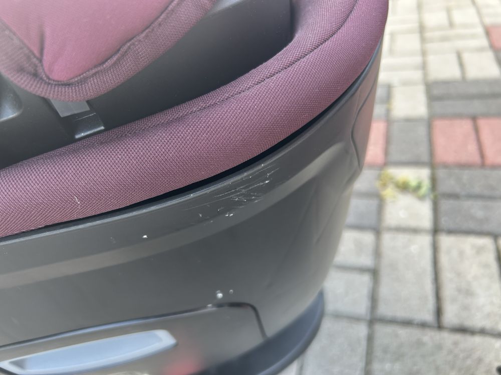 Fotelik samochodowy Britax Romer Swingfix M i-Size