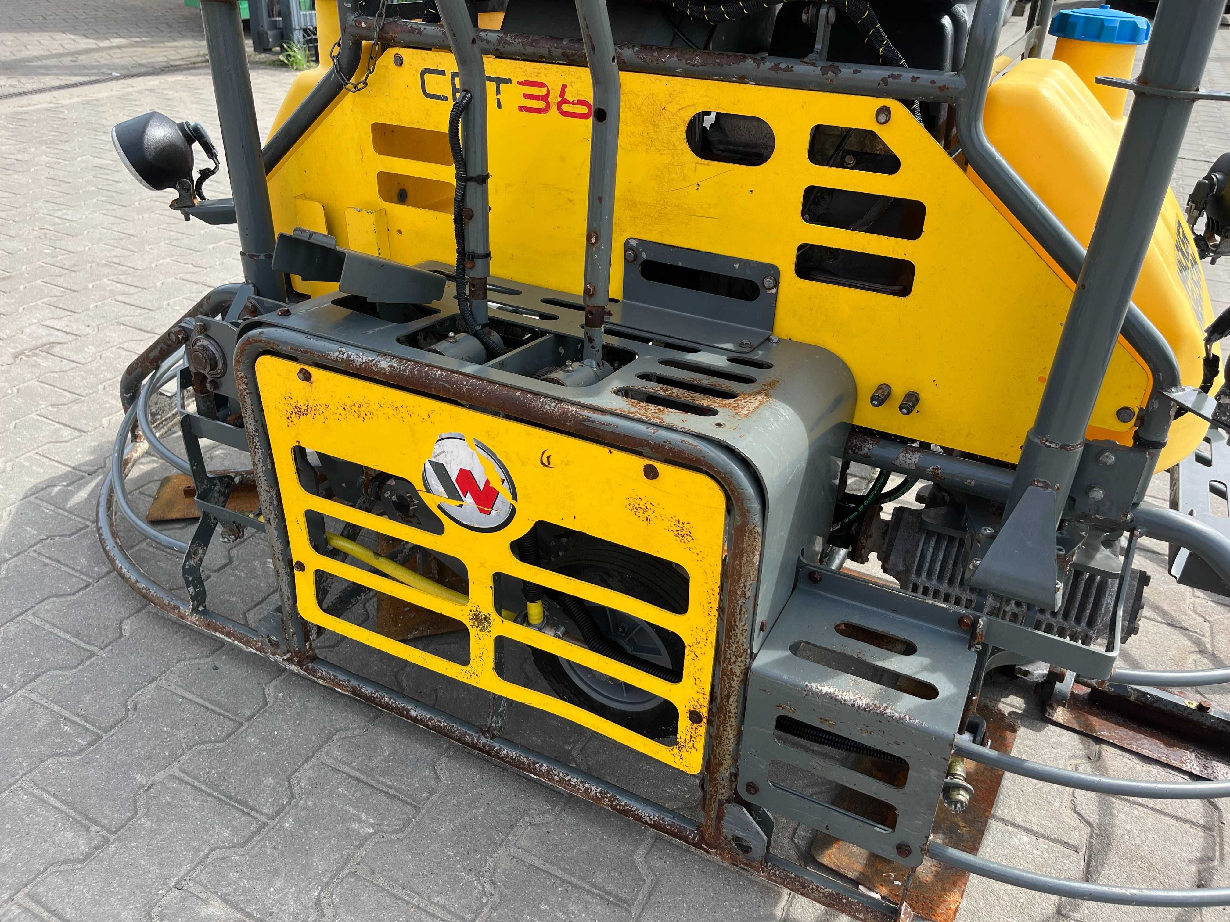 Zacieraczka samojezdna Wacker Neuson CRT 36-25, śr. zacierania 2x915mm