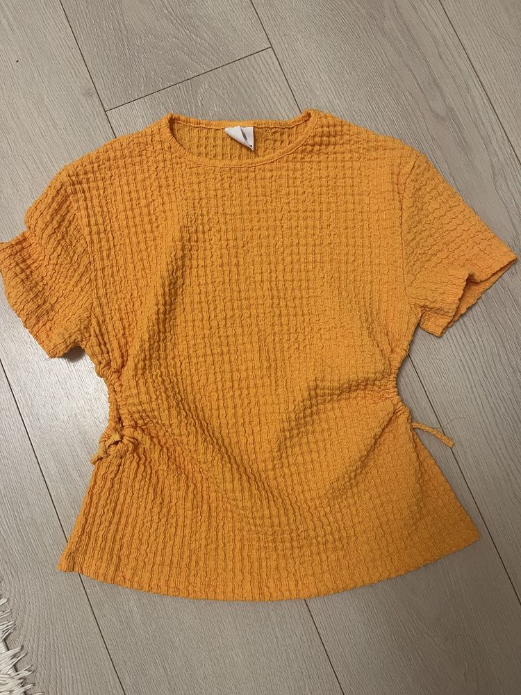 Продам костюм на дівчинку від Zara