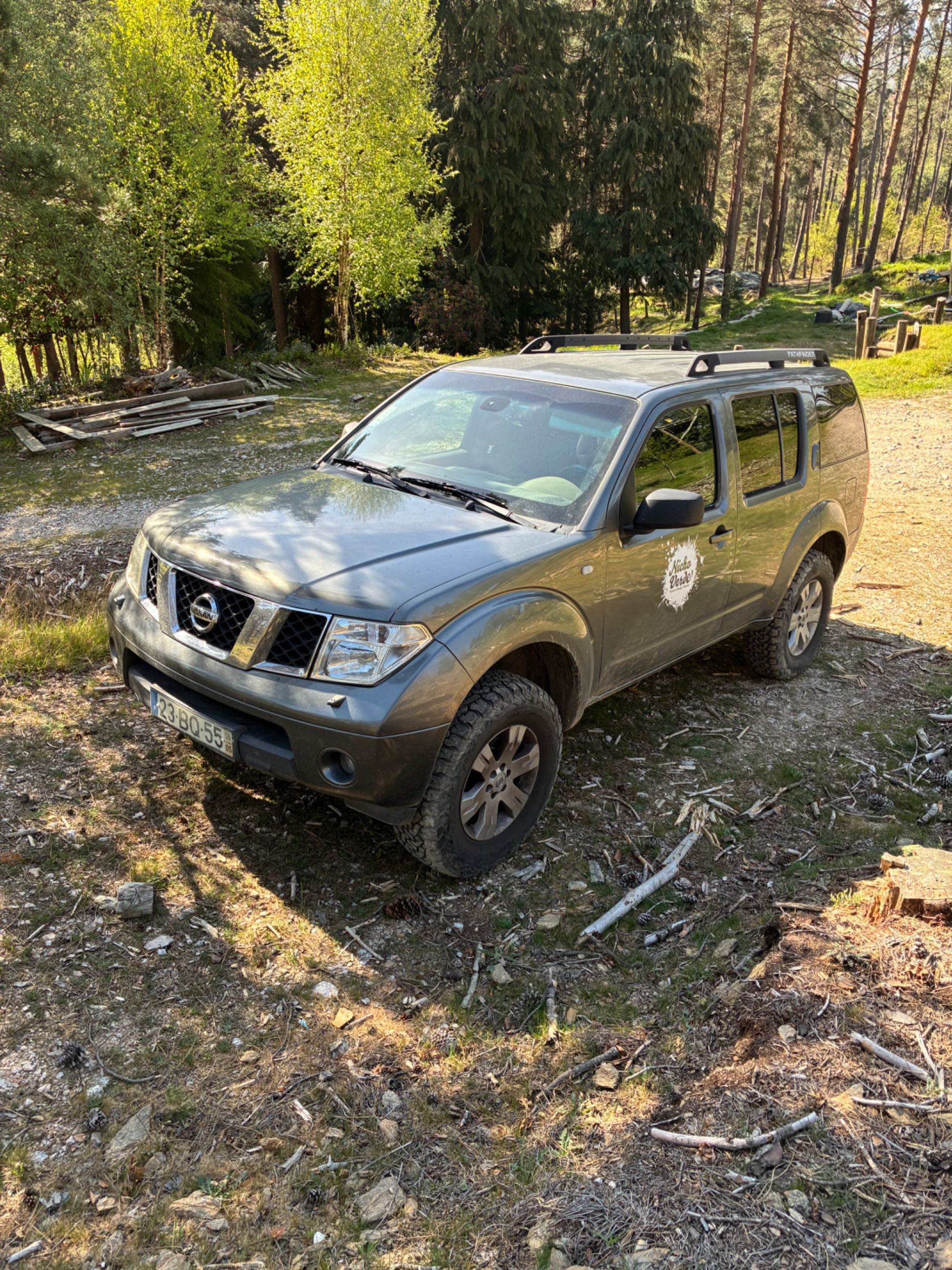 Nissan Pathfinder – Turbo Novo – 7 Lugares – IVA Dedutível