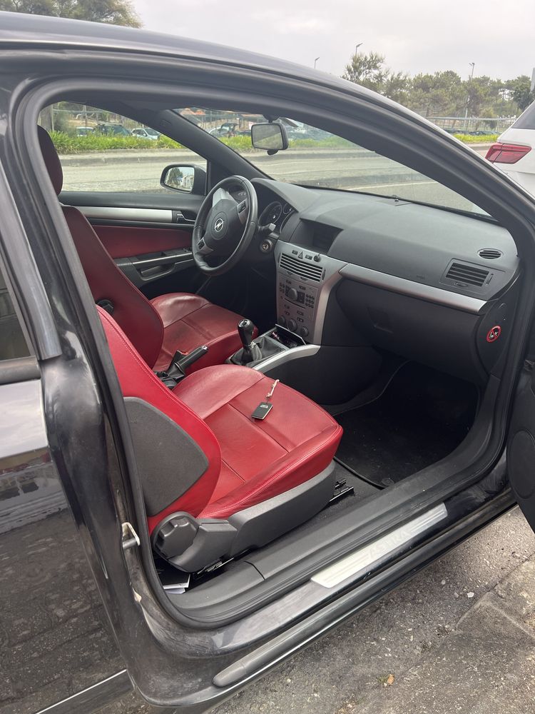 Opel Astra H 1.9CDTI GTC