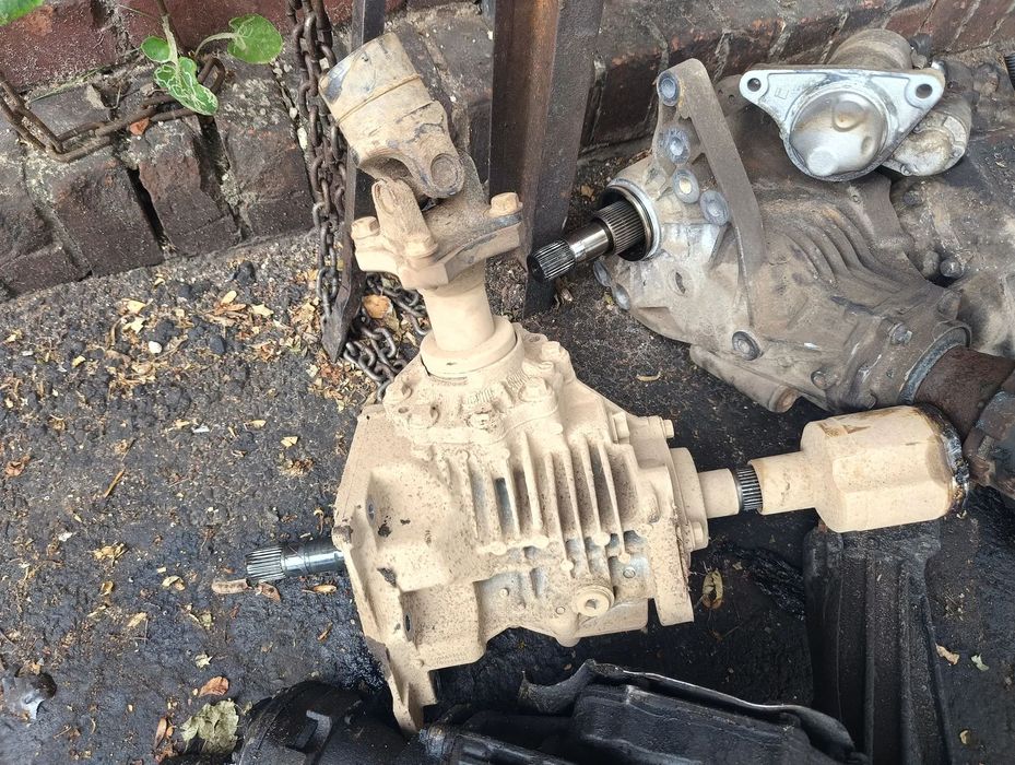 REDUKTOR DACIA DASTER 1.5 DCI 15R 8200988059