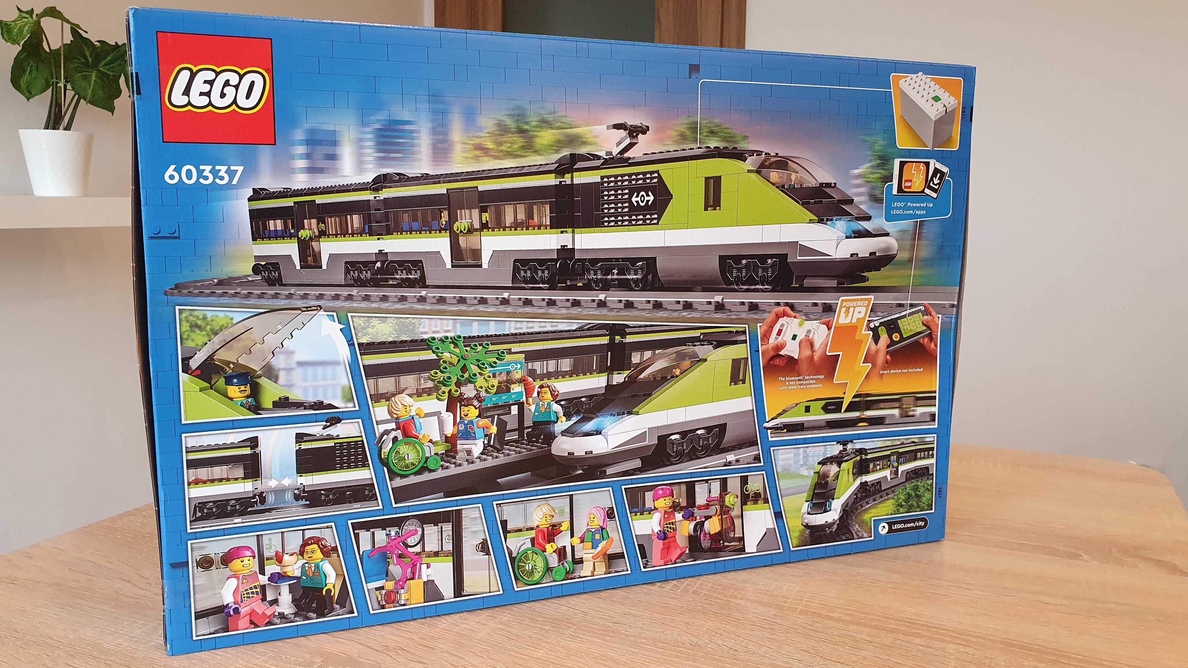 LEGO 60337 City - Ekspresowy pociąg pasażerski zielony na baterie