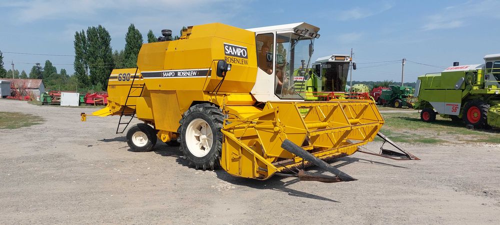 Міні  комбайн зернозбиральний комбайн Sampo 690 TURBO  3.45м
