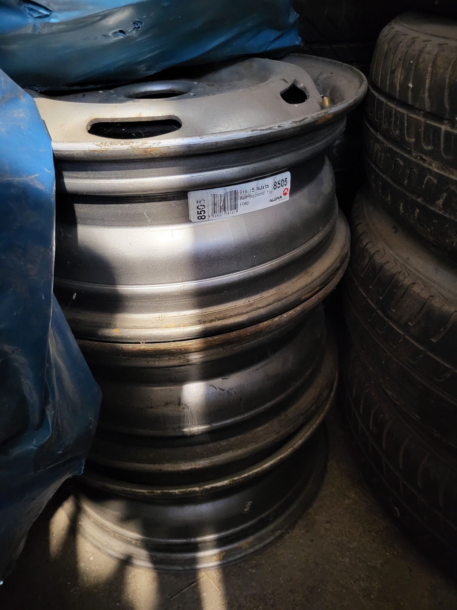 Felga stalowa 5x160 Ford Transit et60 195/70 15 koło opony wzmacniane