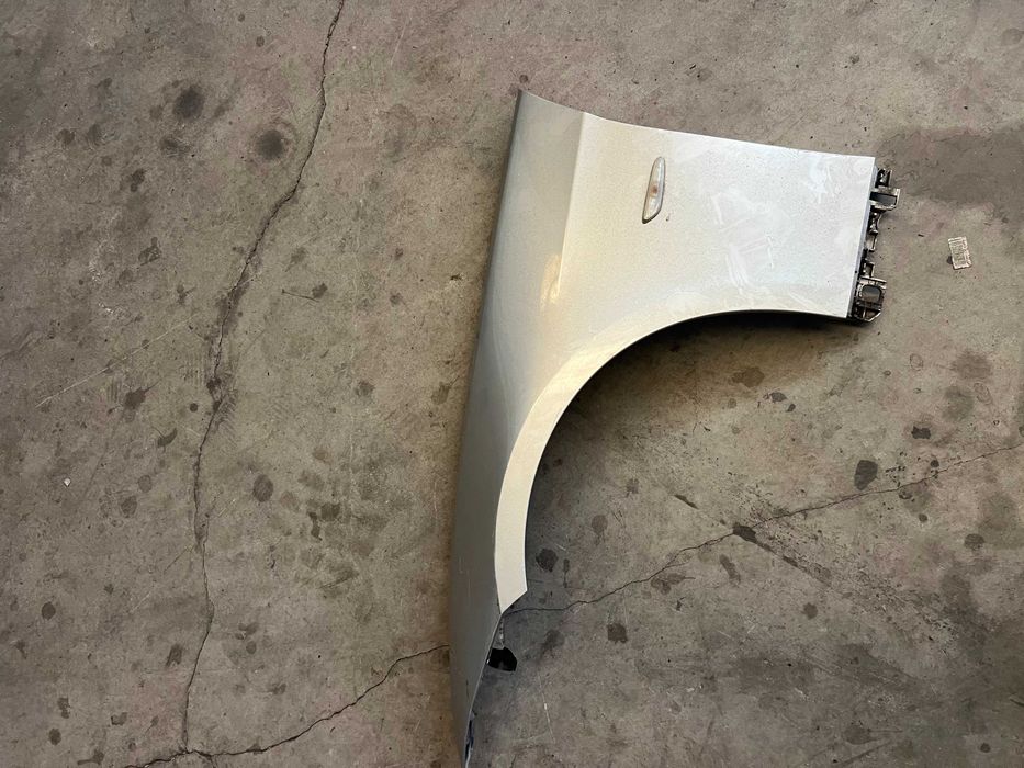 Guarda Lamas esquerdo BMW 320 e92