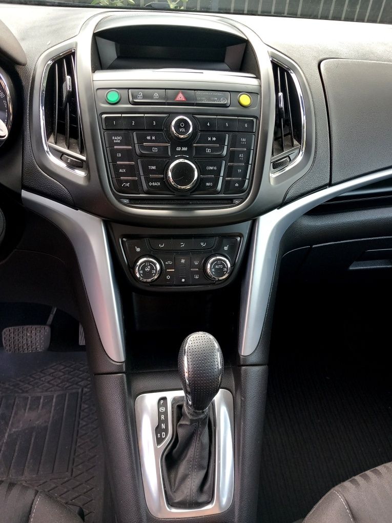 Opel Zafira 2.0 CDTI cosmo 165KM__AUTOMAT__niski przebieg!!!