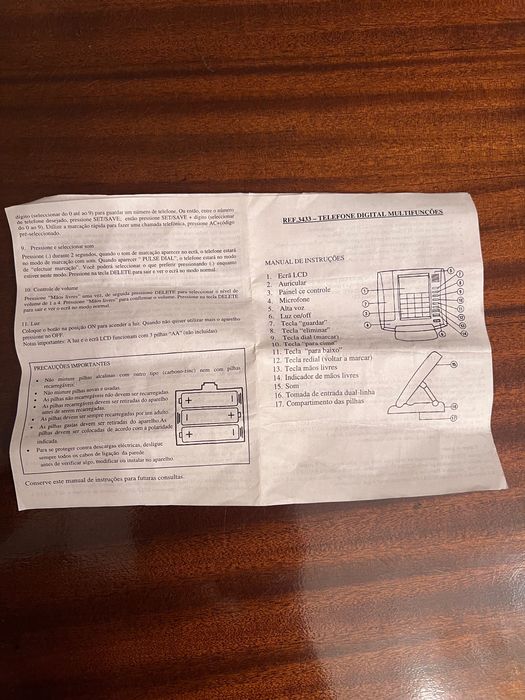 Telefone lcd em bom estado