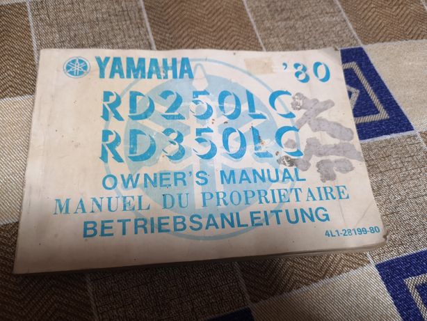 Livro de instruções da Yamaha RD 250/350 anos 80'