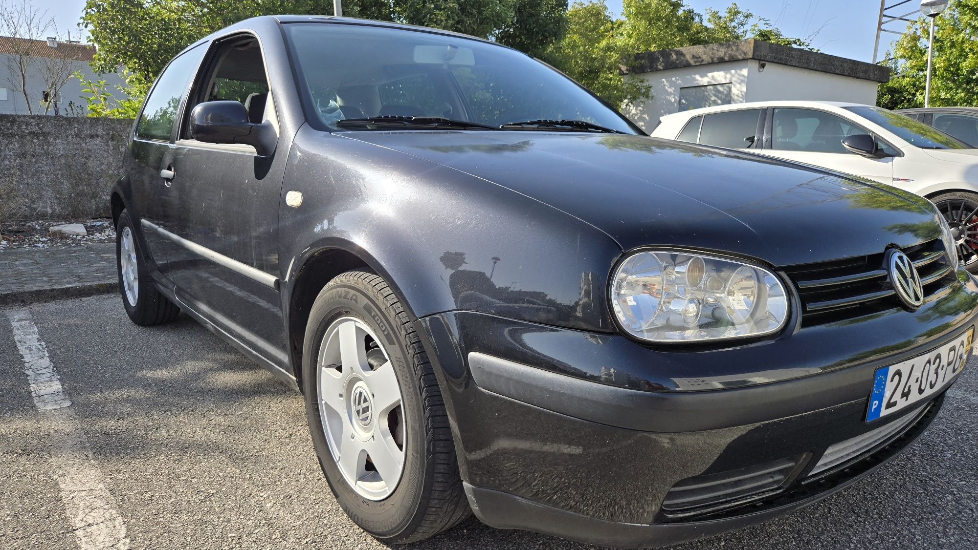 Golf Sapao 2000.