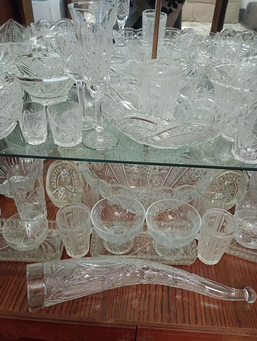 Хрустальний ріг.салатниці.