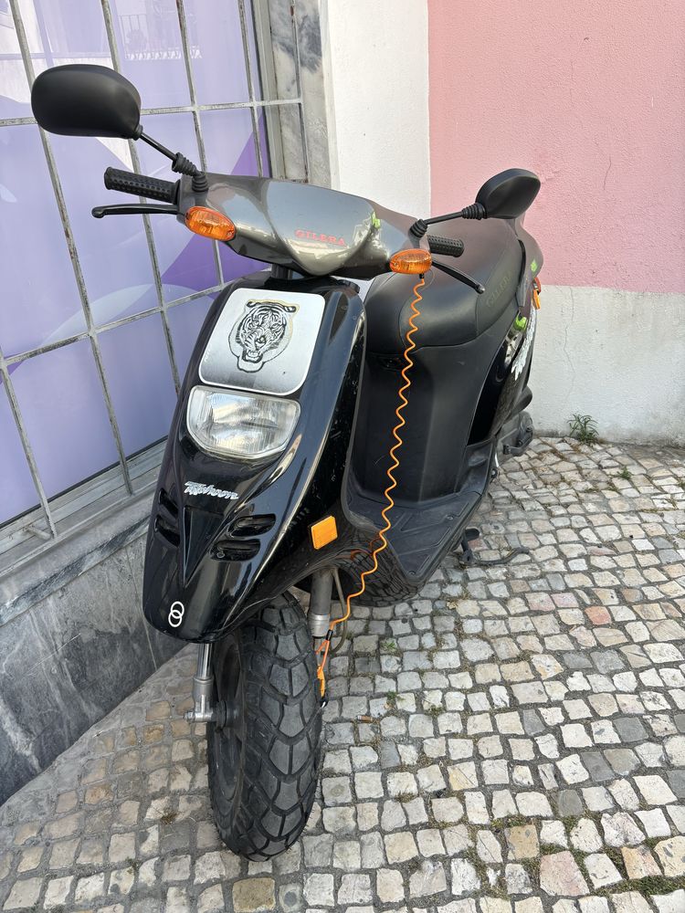 Scoter gilera typhoon 50