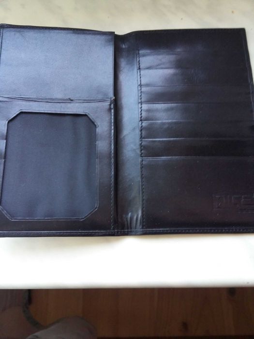 Кейс для кредитных и визитных карточек, портмоне.