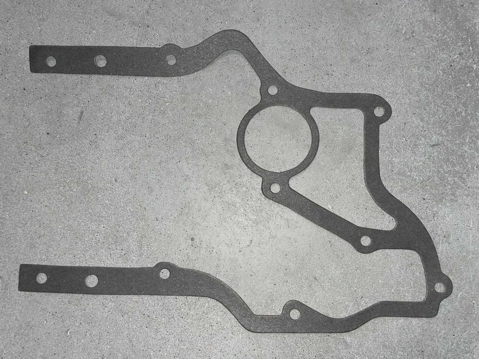 Uszczelka obudowy rozrządu C-330 Ursus