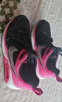 Sprzedam buty nike rozmiar 38