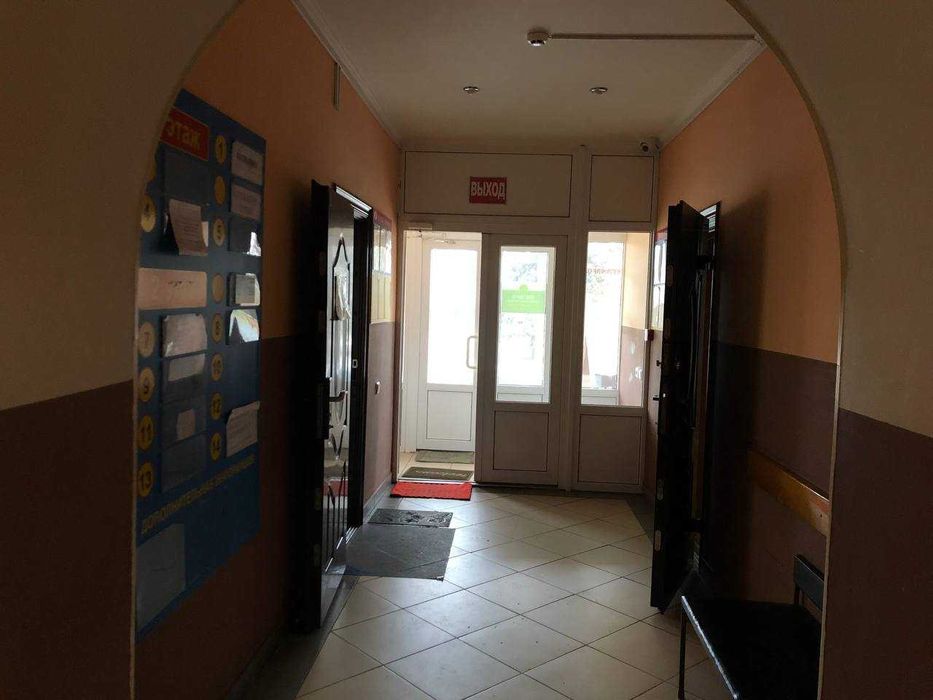 Офісно-готельний центр "НОВИНКА" в центрі міста Лозова