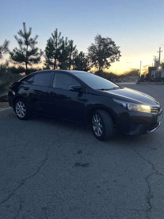 Toyota corolla 2016 год