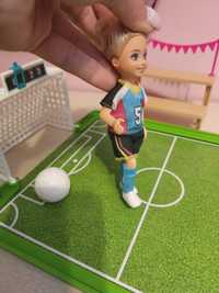 Lalka Barbie Chelsea boisko do gry w piłkę nożną