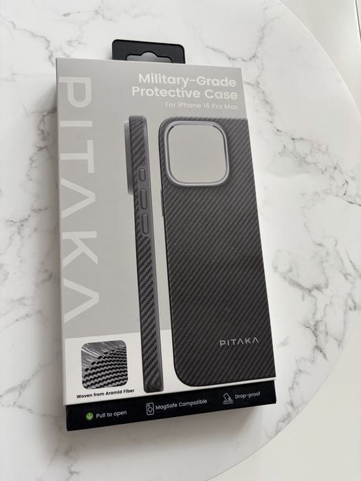 Продам чехол Pitaka 16 pro max