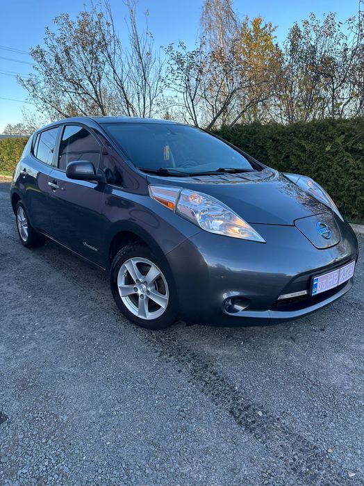 Продам нісан ліф