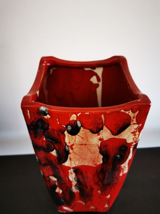 Jarra decorativa Maria do Amparo