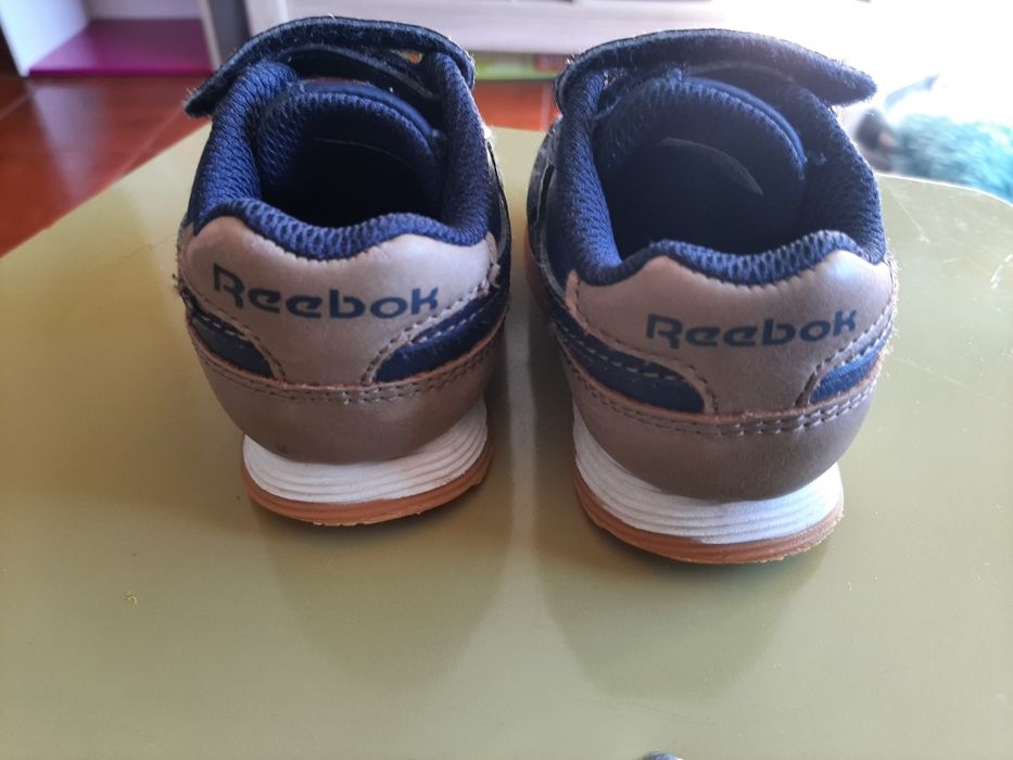 Tenis reebook menino