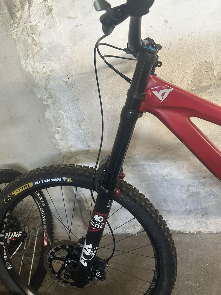 Yt tues 2019 downhill