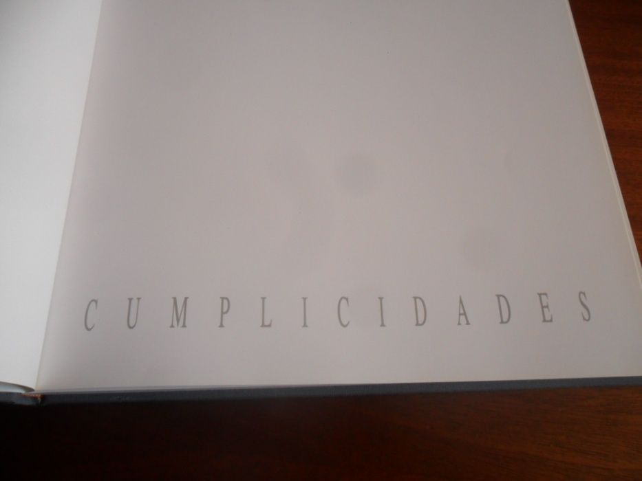 "Cumplicidades" de Agostinho Santos