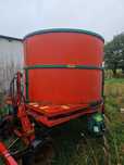 Ścielarka do słomy rozdrabniacz kverneland kd 807