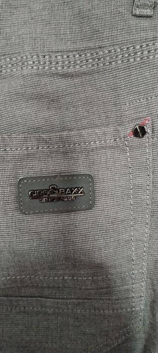 Брюки бренду Cipo&Baxx 34(32