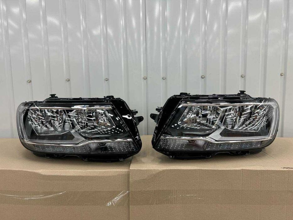 Фара передня VW Tiguan 2018-2021 року з LED фарами денного світла