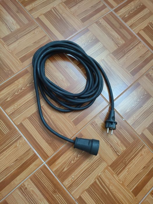Extensão elétrica de 6,8m 3x1,5mm