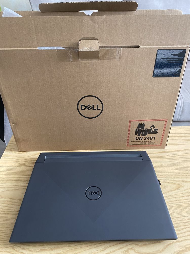 Laptop Dell G15 5511 gamingowy