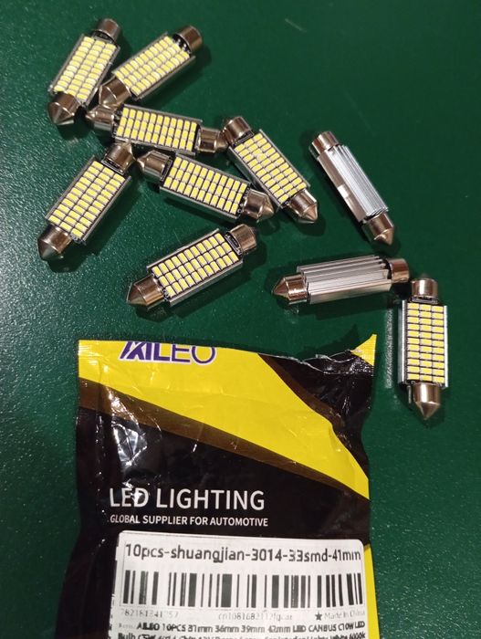 Лампочки в салон авто