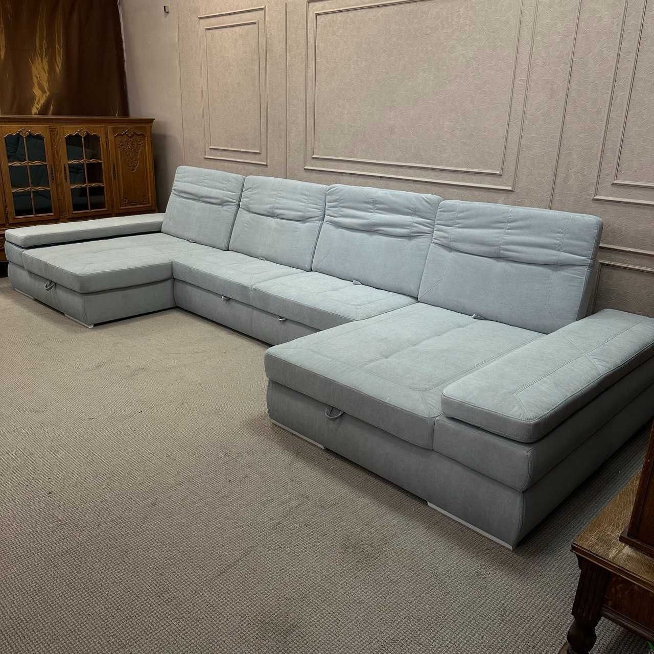 Новий диван в тканині п-подібної форми