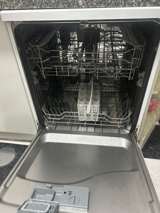 Máquina de lavar louça