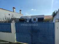 Lote Urbano com Garagem  de 121 m2