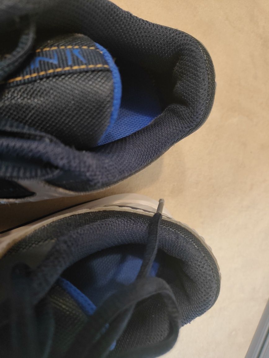 Buty Nike MC Trainer r. 42