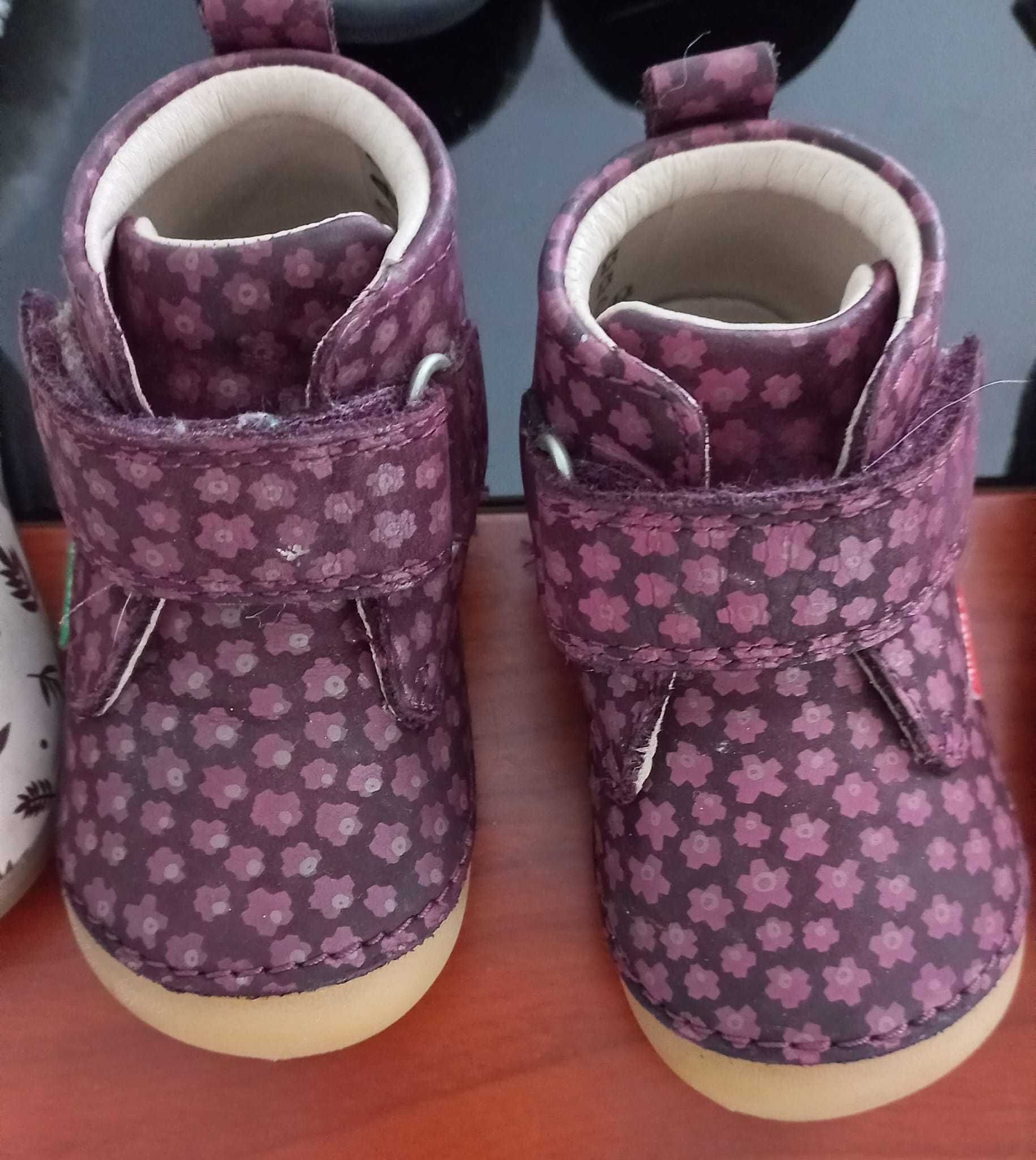 Enxoval Sapatos para bebé menina. T 17-26. Zippy|Geox|Vertbaudet|Crocs